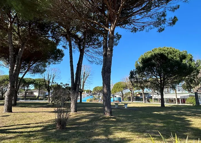 Villaggio Olimpia 아파트 *